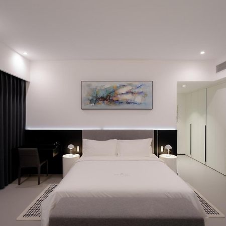 One Riviera Hotel And Residences Ban Souanmone Ngoại thất bức ảnh