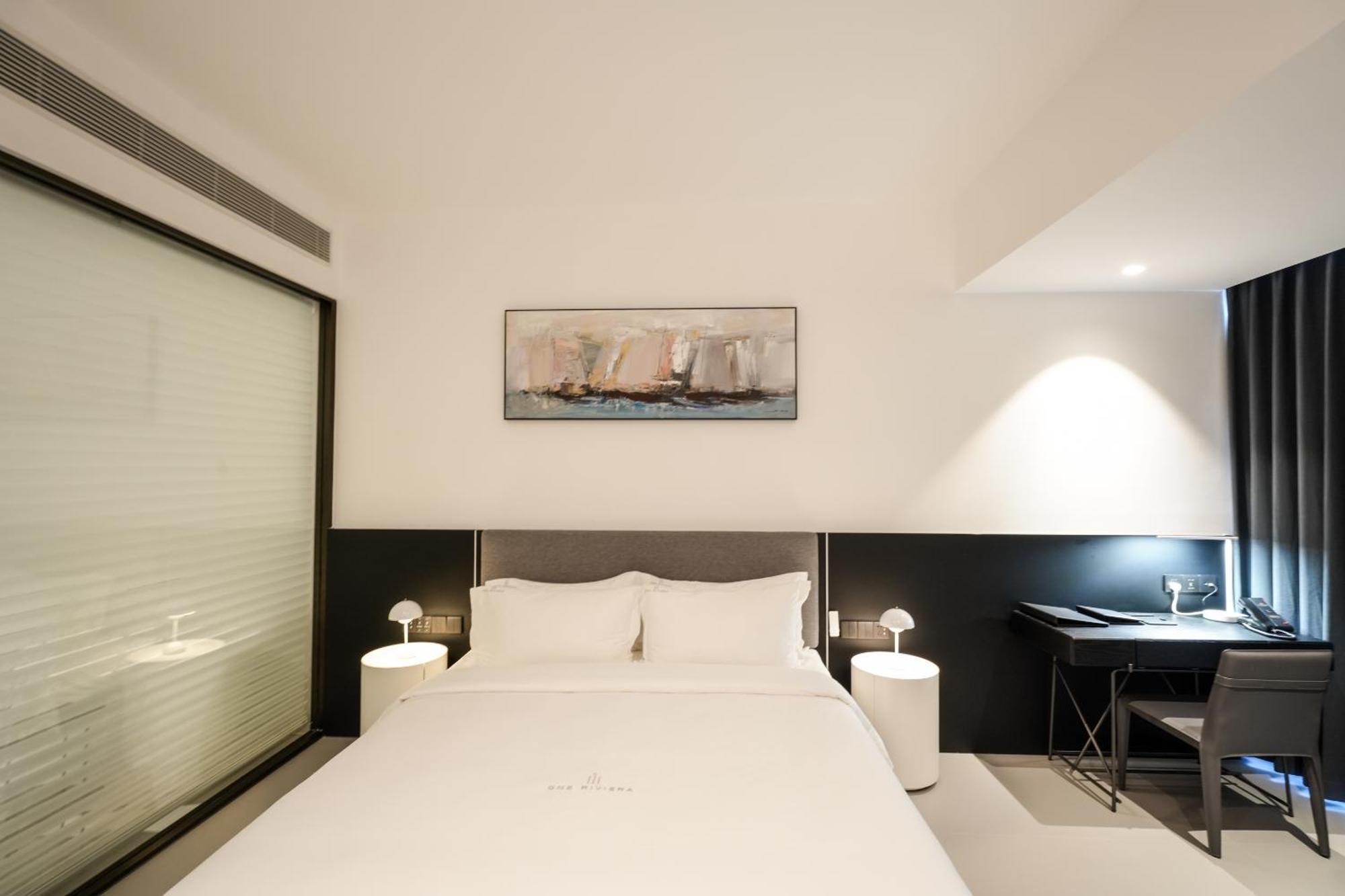 One Riviera Hotel And Residences Ban Souanmone Ngoại thất bức ảnh