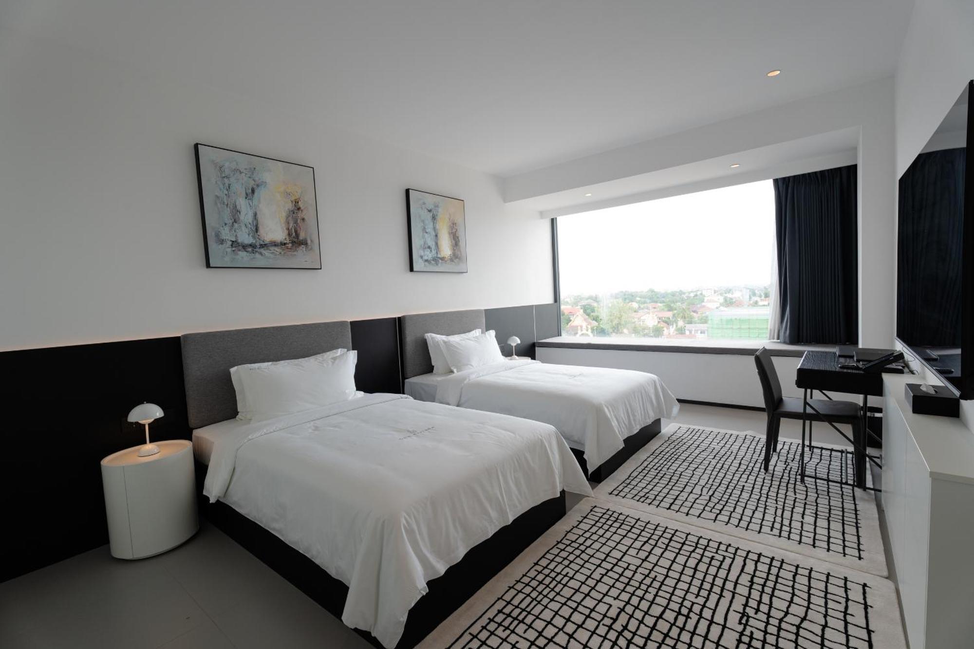 One Riviera Hotel And Residences Ban Souanmone Ngoại thất bức ảnh