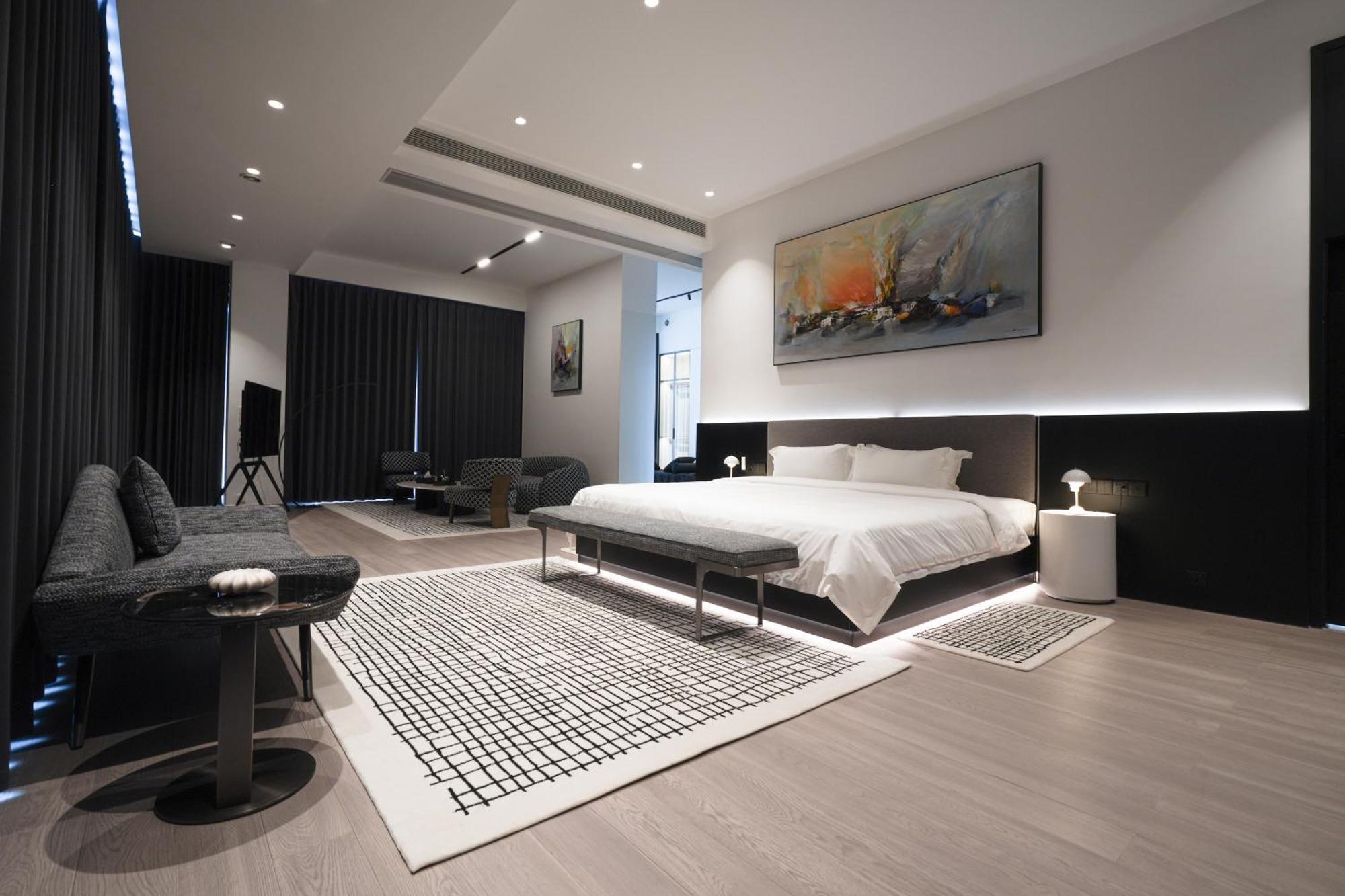 One Riviera Hotel And Residences Ban Souanmone Ngoại thất bức ảnh