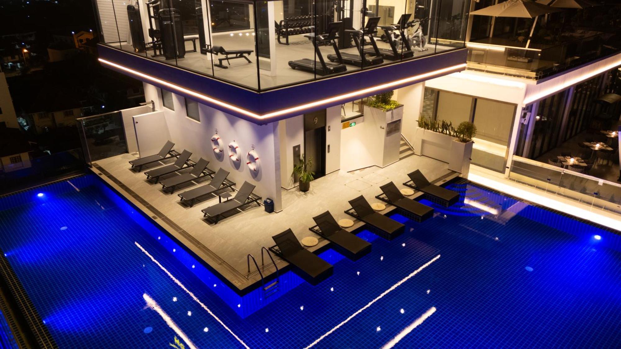 One Riviera Hotel And Residences Ban Souanmone Ngoại thất bức ảnh